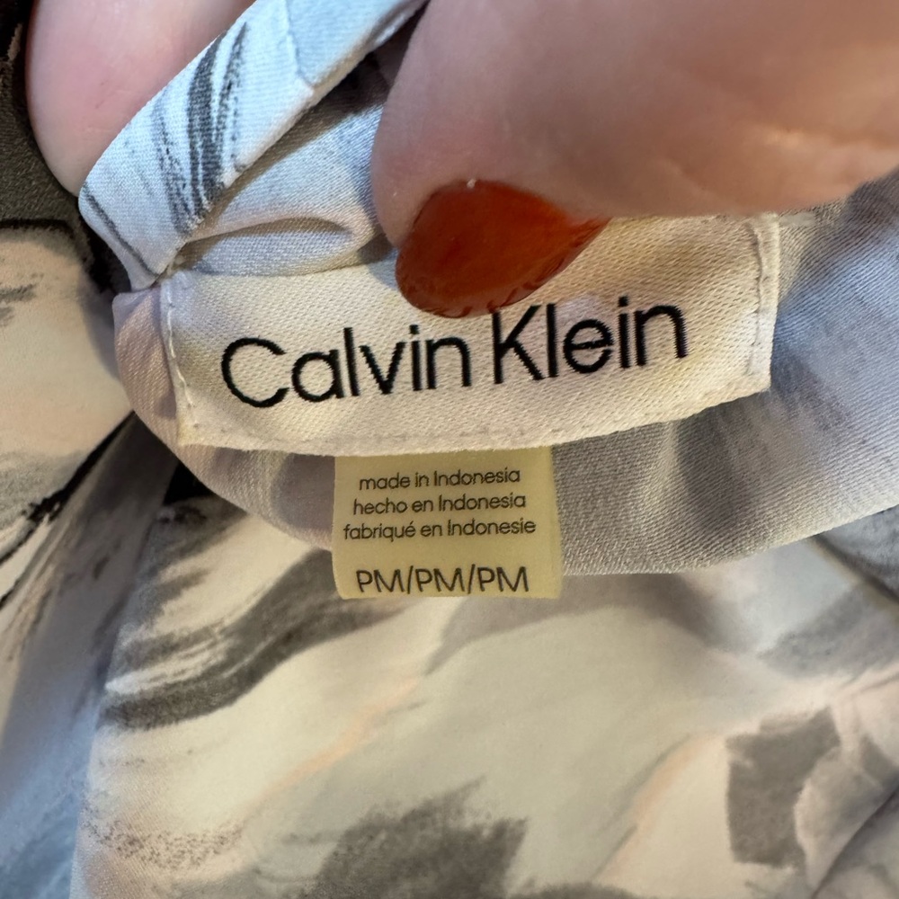 NWT Calvin Klein Blouse in Blush/Gray  GORGEOUS   MEDIUM/PETITE       #L - Picture 9 of 9